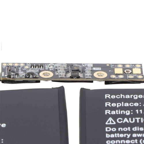 como-cambiar-bateria-macbook-pro-a1990-a1953-03 Cómo cambiar la batería MacBook Pro A1990 – modelo batería A1953